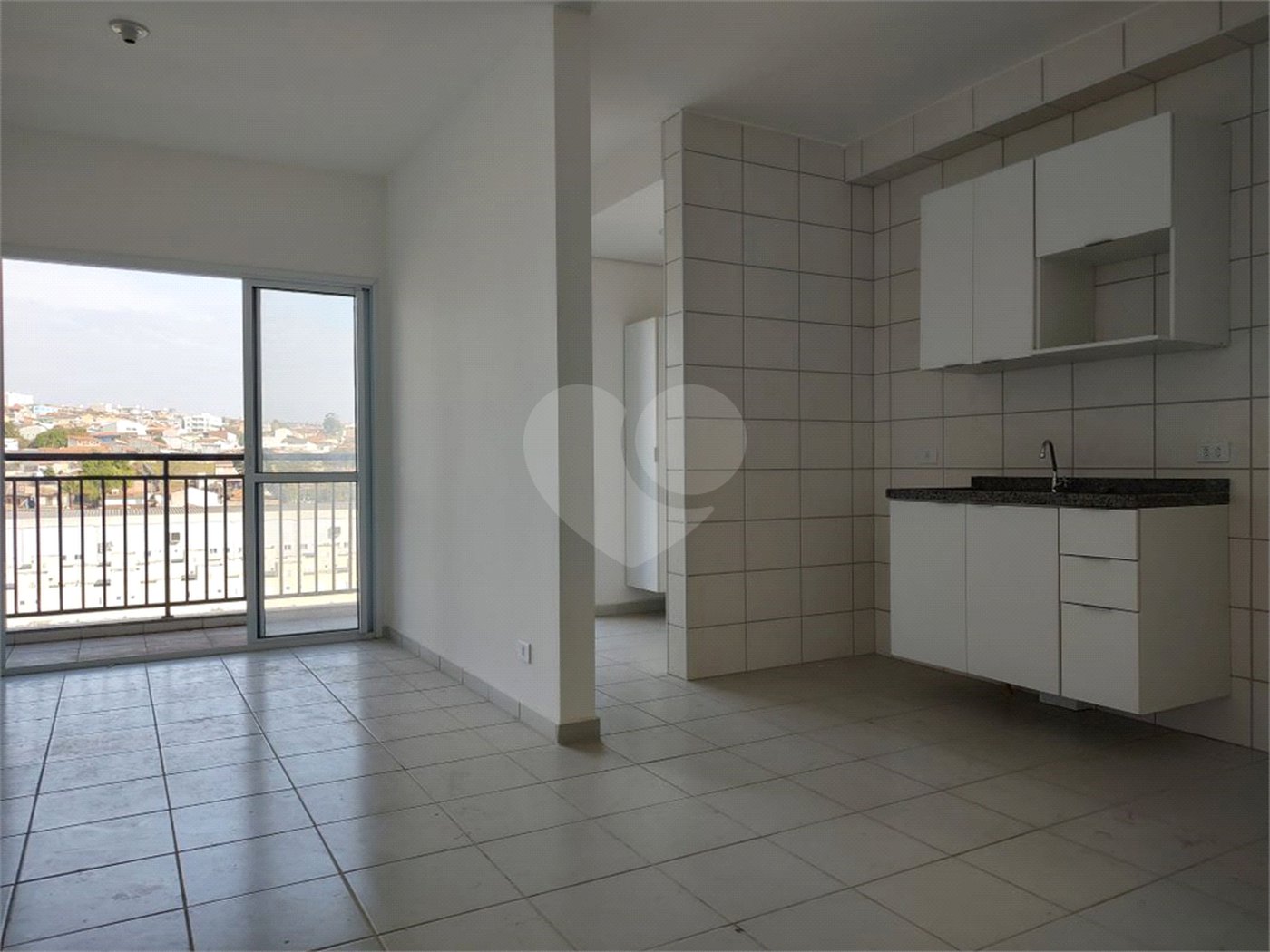Apartamento para alugar com 2 quartos, sendo 1 suíte,  em Jardim das Palmeiras, Atibaia, SP