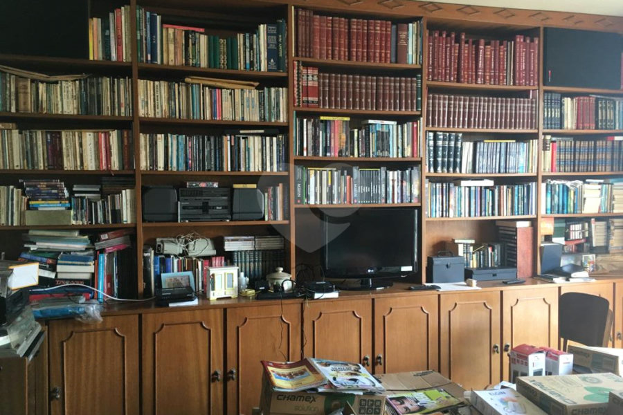 Casa à venda com 4 quartos, sendo 1 suíte, em Jardim São Bento, São Paulo, SP