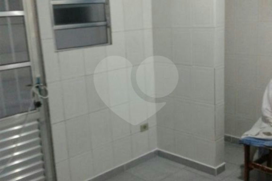 Sobrado à venda com 4 quartos, sendo 2 suítes,  em Tremembé, São Paulo, SP