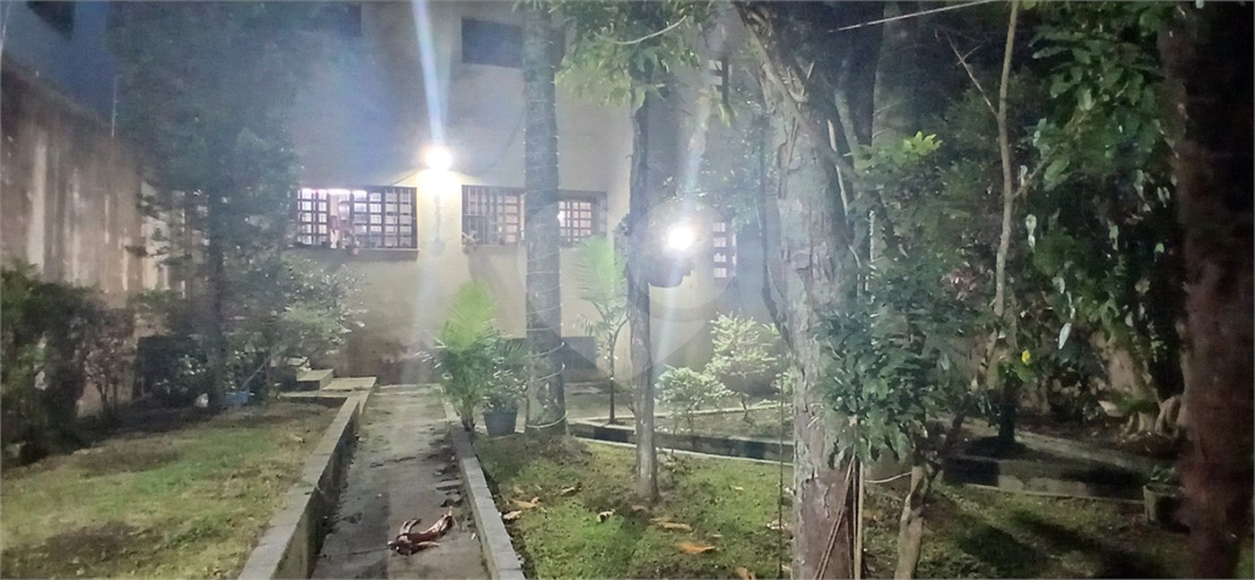 Sobrado à venda com 3 suítes em Nova Petrópolis, São Bernardo do Campo, SP