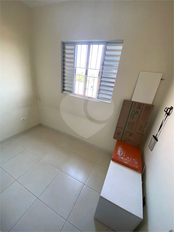 Sobrado à venda com 3 quartos, sendo 1 suíte, em Jardim Beatriz, Poá, SP