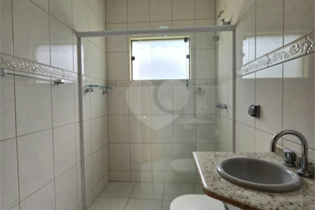 Casa para alugar com 4 quartos, sendo 3 suítes,  no condomínio Village Saint Claire, Sorocaba - SP