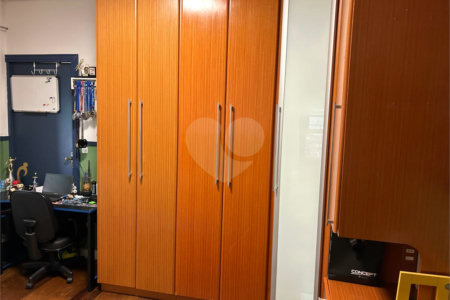 Casa à venda com 2 suítes no condomínio Residencial, Mogi das Cruzes - SP