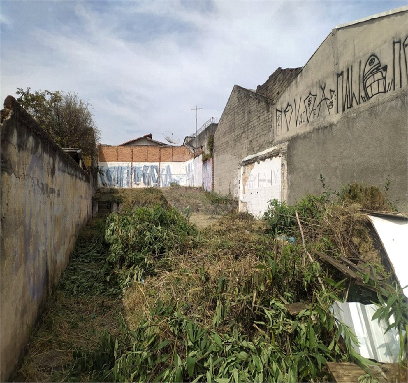 Terreno à venda em Chora Menino, São Paulo, SP