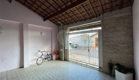 Casa à venda com 3 quartos, sendo 1 suíte,  em Parque Atenas do Sul, Itapetininga, SP
