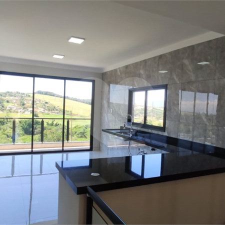 Casa à venda com 3 quartos, sendo 1 suíte,  no condomínio Reserva do Vale, Caçapava - SP