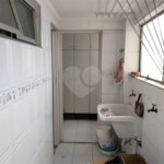 Apartamento à venda com 3 quartos, sendo 1 suíte,  em Aclimação, São Paulo, SP