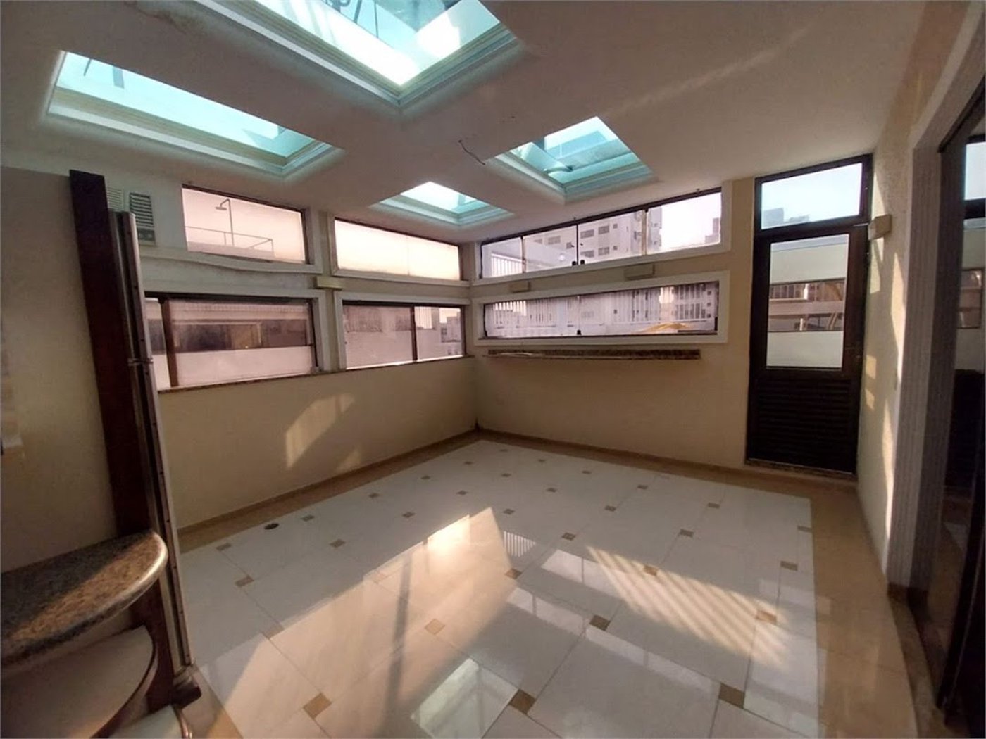 Cobertura com 3 dormitórios, 168 m² - venda por R$ 2.000.000,00 ou aluguel por R$ 14.300,00 - Ponta da Praia - Santos/SP