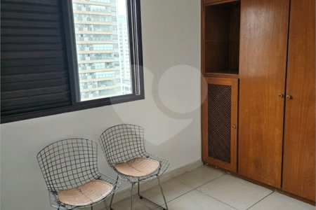 Apartamento à venda com 2 quartos em Vila Olímpia, São Paulo, SP