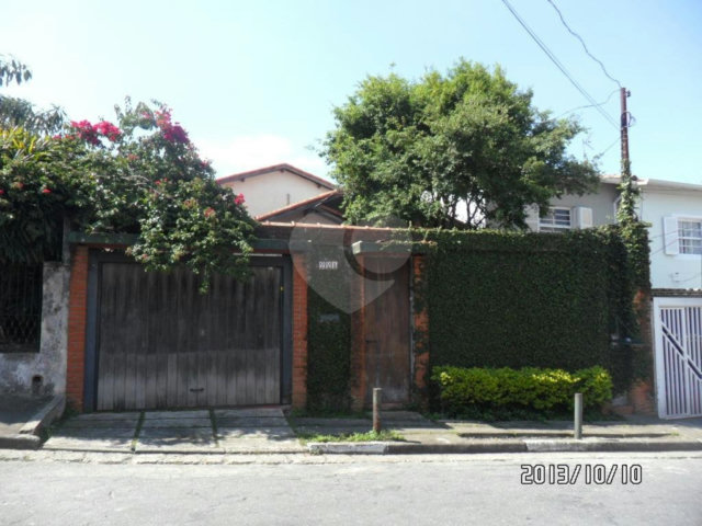 Sobrado à venda com 2 quartos em Tremembé, São Paulo, SP
