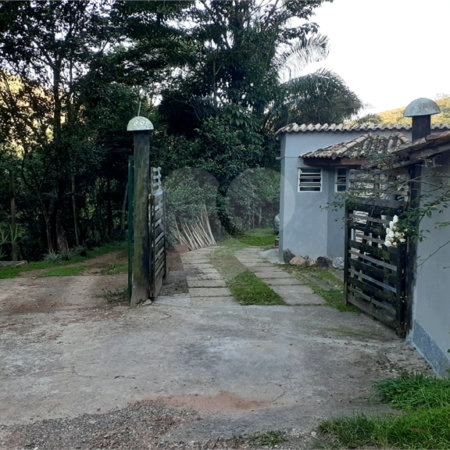 Chácara à venda com 2 quartos em Freitas, São José dos Campos, SP