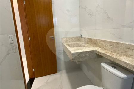 Casa Térrea à venda com 3 quartos, sendo 1 suíte, em Ponte Nova, Várzea Grande, MT