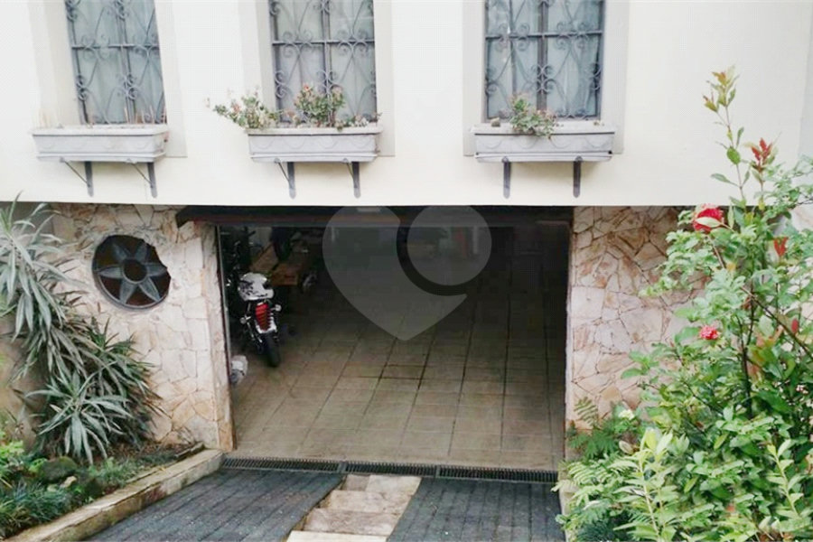 Sobrado à venda com 3 quartos, sendo 1 suíte, em Horto, São Paulo, SP