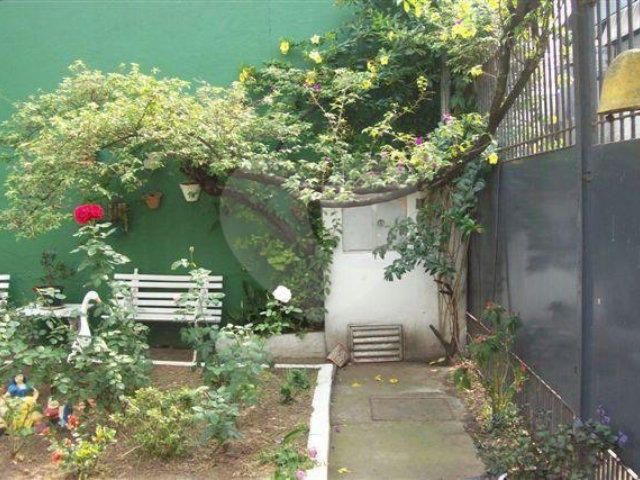 Casa Térrea à venda com 4 quartos em Parque Edu Chaves, São Paulo, SP