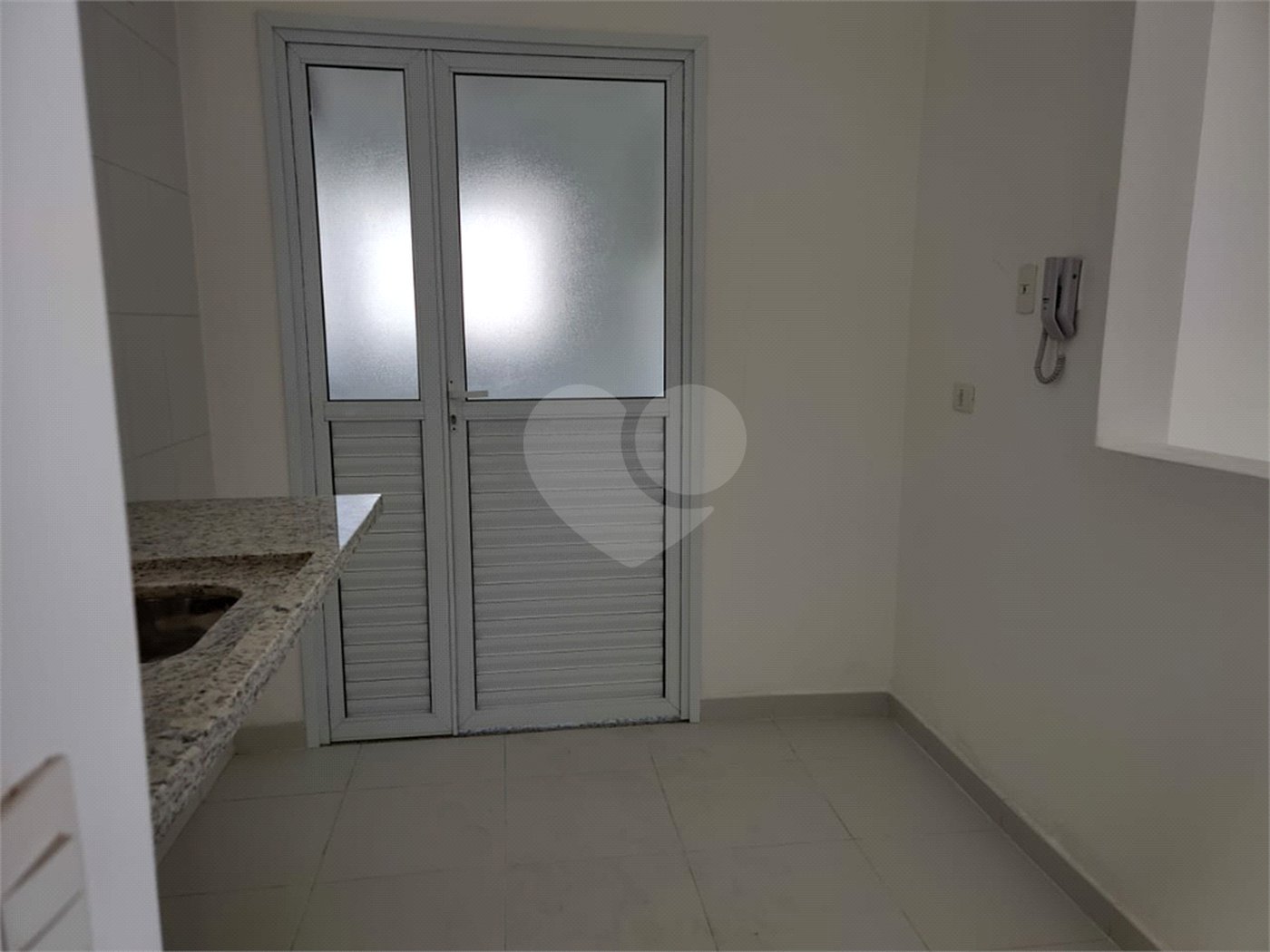 Apartamento à venda com 2 suítes em Vila Andrade, São Paulo, SP