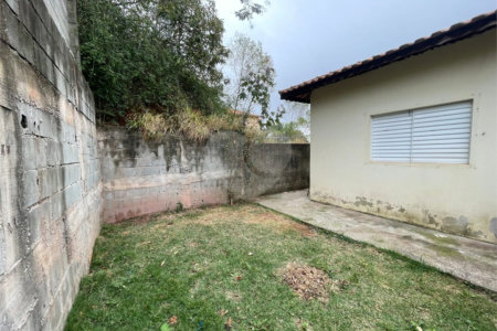 Sobrado à venda com 2 quartos, sendo 1 suíte, em Loteamento Jardim do Sol (mailasqui), São Roque, SP
