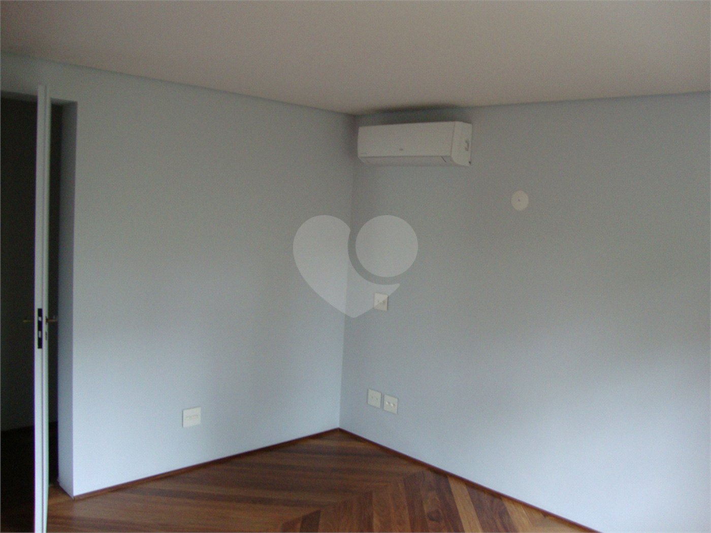 Apartamento à venda com 4 suítes em Jardim Fonte do Morumbi, São Paulo, SP