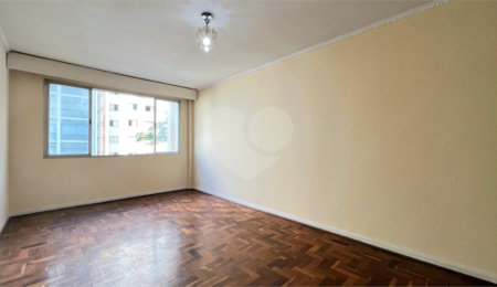 Apartamento à venda com 3 quartos, sendo 1 suíte, em Pinheiros, São Paulo, SP