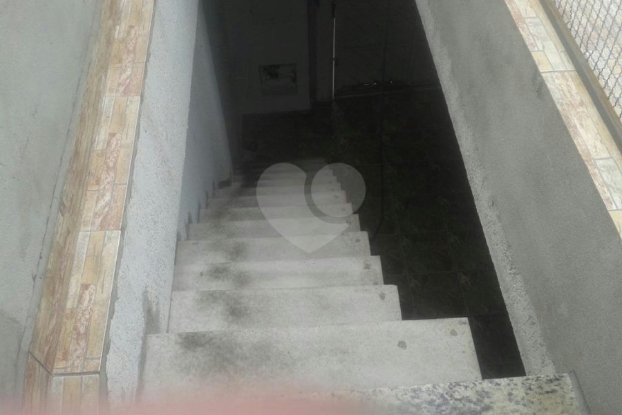 Sobrado à venda com 3 quartos, sendo 1 suíte,  em Vila Nova Cachoeirinha, São Paulo, SP