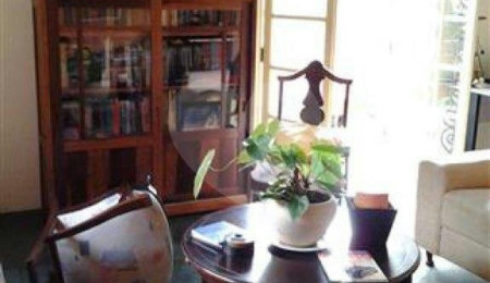 Casa em condomínio à venda com 4 quartos, sendo 2 suítes,  em Vila Machado, Mairiporã, SP