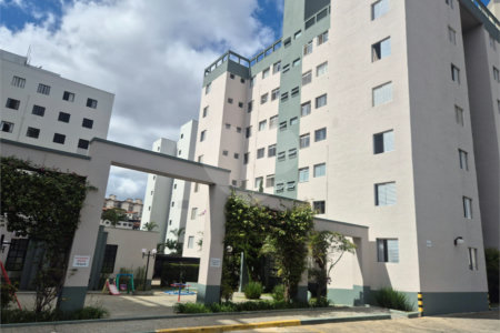 Apartamento à venda com 3 quartos, sendo 1 suíte,  em Parque Santana, Mogi das Cruzes, SP