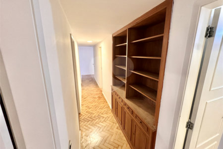 Apartamento à venda com 4 quartos, sendo 1 suíte, em Lagoa, Rio de Janeiro, RJ