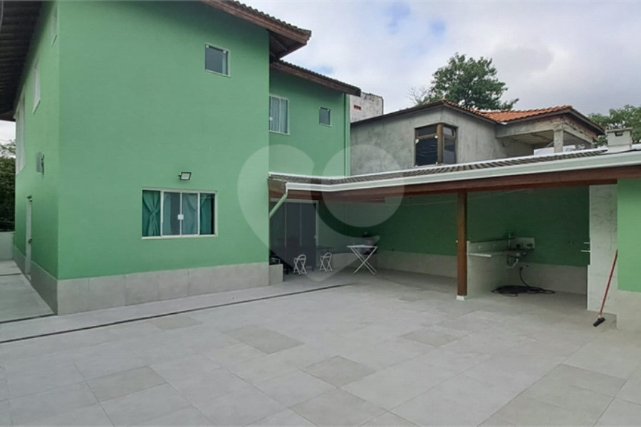 Casa à venda com 3 suítes no condomínio Parque Itaguaçu da Cantareira, São Paulo - SP