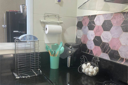 Casa à venda com 3 quartos, sendo 1 suíte,  no condomínio Vida, Mogi das Cruzes - SP