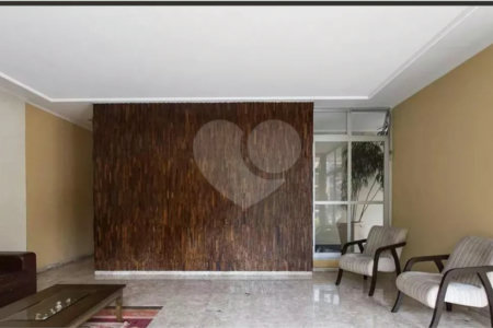 Apartamento à venda com 4 quartos, sendo 1 suíte, em Perdizes, São Paulo, SP