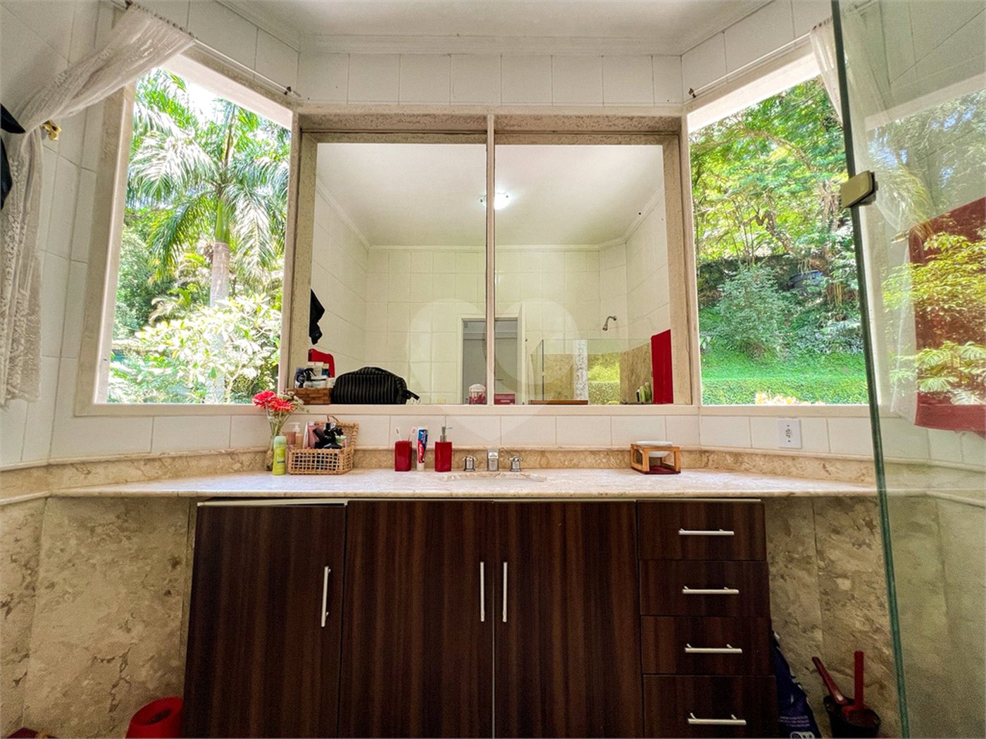 Casa à venda com 5 quartos, sendo 3 suítes,  em São Conrado, Rio de Janeiro, RJ