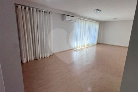 Apartamento para alugar com 3 quartos, sendo 1 suíte,  em Pinheiros, São Paulo, SP