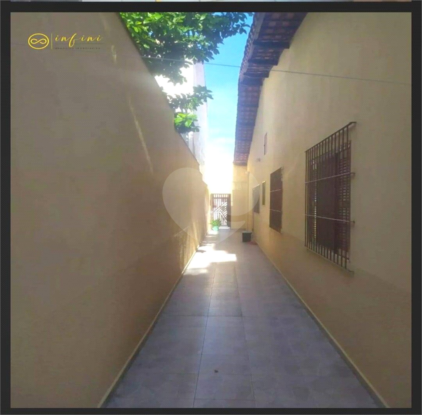 Casa à venda com 2 quartos, sendo 1 suíte,  em Jardim Saira, Sorocaba, SP