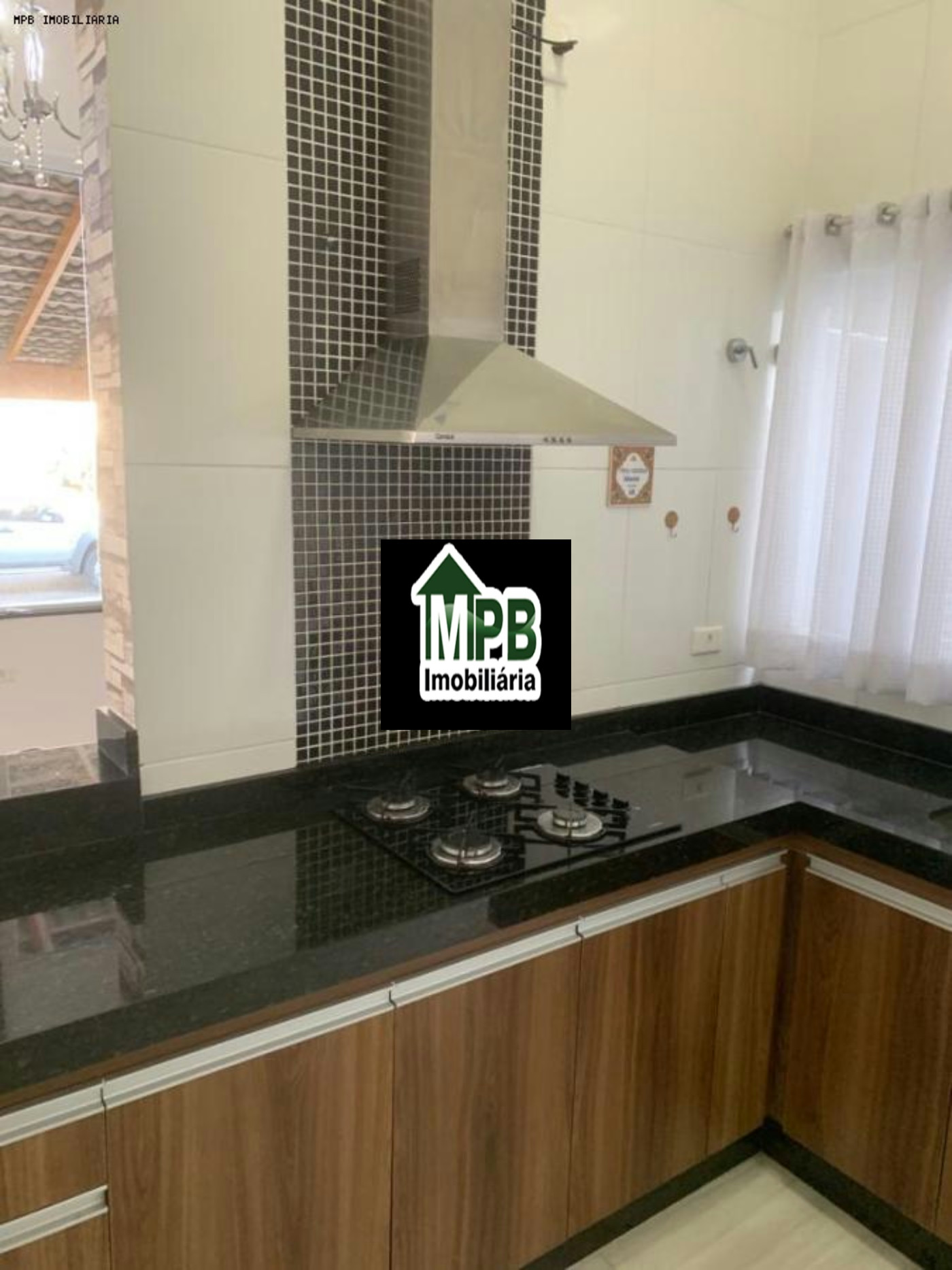 Casa à venda com 2 quartos, sendo 1 suíte,  no condomínio Horto Florestal 2, Sorocaba - SP