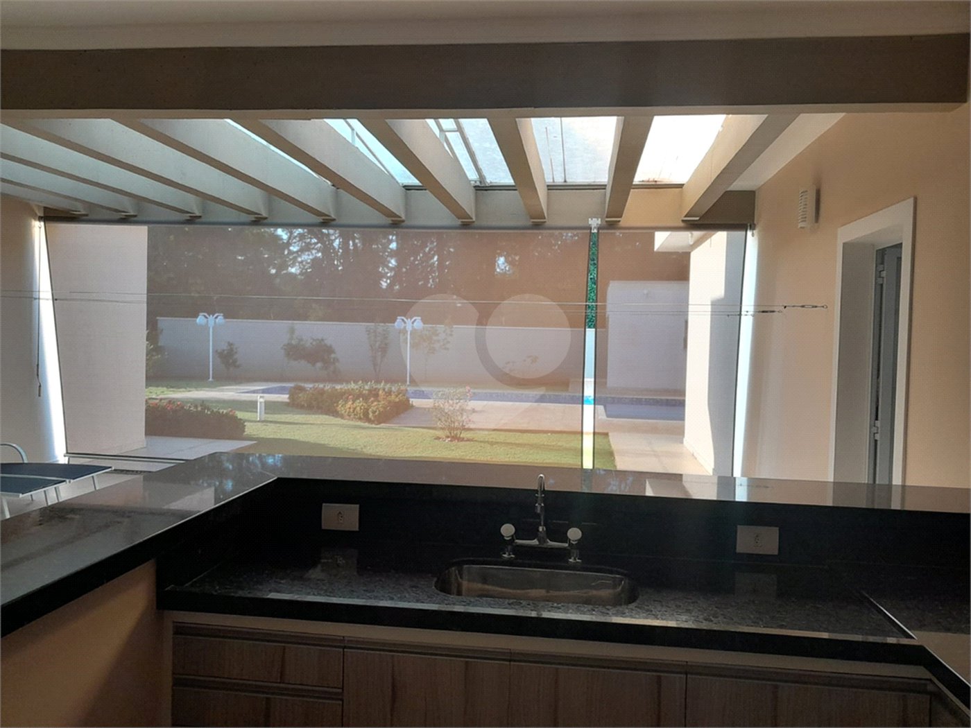 Casa à venda com 5 suítes no condomínio Ipe Velho, Vinhedo - SP