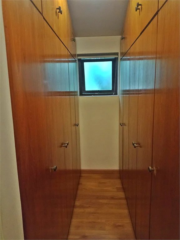Casa à venda com 4 quartos, sendo 2 suítes,  em Morumbi, São Paulo, SP