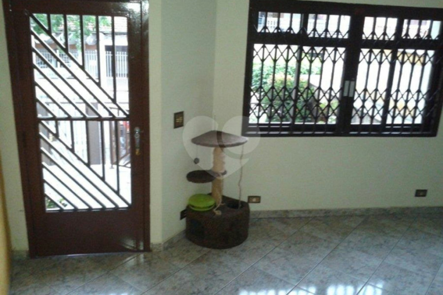 Sobrado à venda com 3 quartos, sendo 1 suíte, em Tremembé, São Paulo, SP