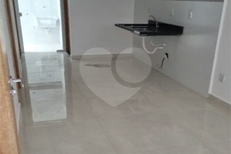 Excelente apartamento à venda, 2 quartos, ao lado do metrô Guilhermina-Esperança