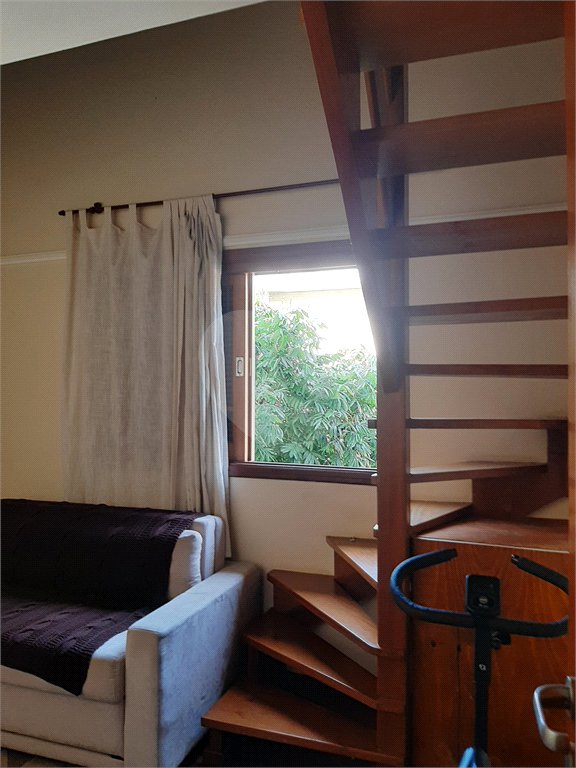 Casa à venda com 3 quartos, sendo 1 suíte, no condomínio Barbará II, São Paulo - SP