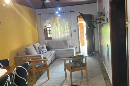Casa à venda ou para alugar com 5 quartos, sendo 1 suíte, no condomínio Zuleika Jabour, Salto - SP