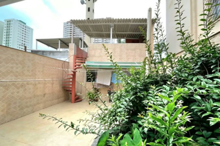 Casa com 3 dormitórios à venda, 210 m² por R$ 1.200.000,00 - Encruzilhada - Santos/SP
