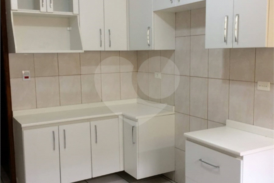 Sobrado à venda com 6 quartos em Vila Nova Cachoeirinha, São Paulo, SP