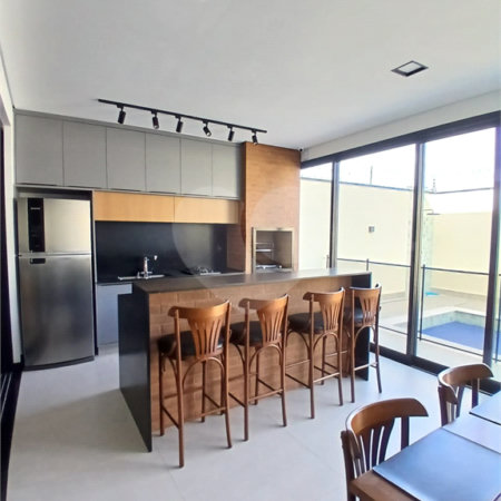 Casa à venda com 3 suítes em Pinheirinho, Vinhedo, SP