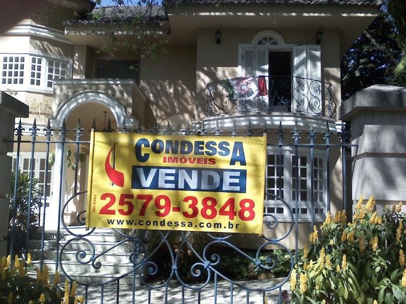 Sobrado à venda com 4 suítes em Horto Florestal, São Paulo, SP