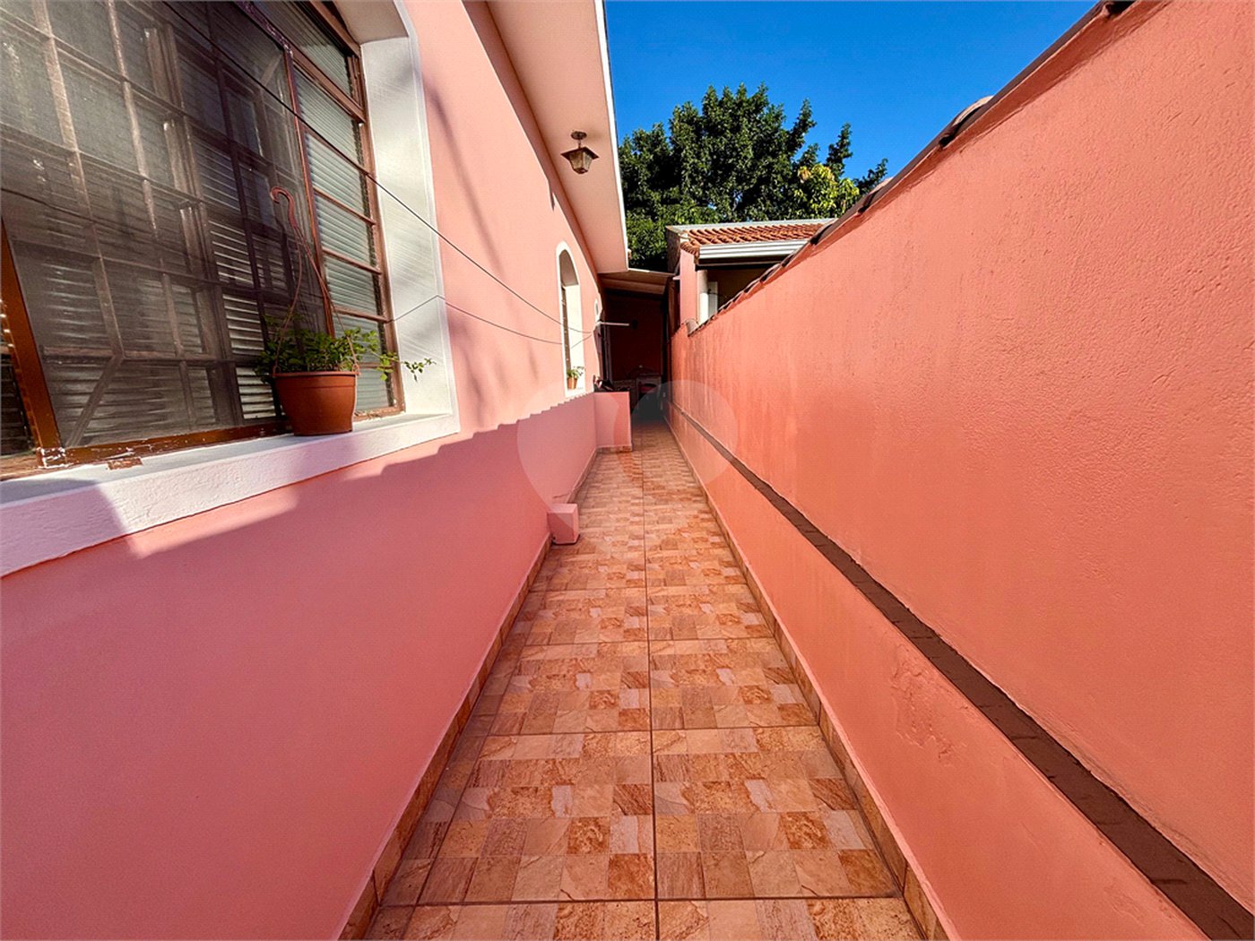 Casa à venda ou para alugar com 3 quartos, sendo 1 suíte, em Jardim Monte Santo, Itapetininga, SP