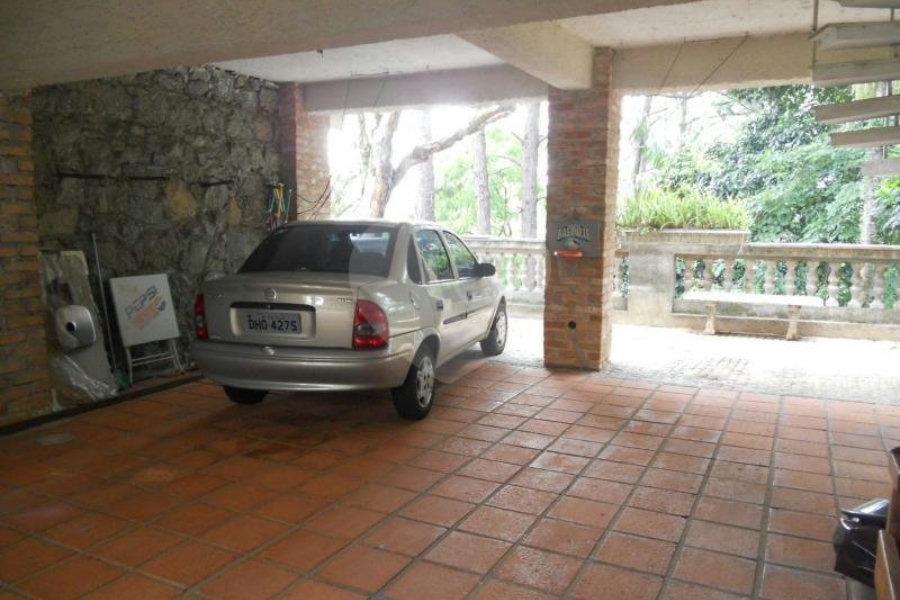 Sobrado à venda com 5 quartos, sendo 1 suíte, em Tremembé, São Paulo, SP