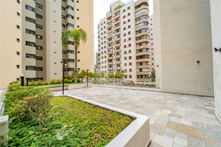 Apartamento à venda com 4 quartos, sendo 1 suíte, em Vila Mascote, São Paulo, SP