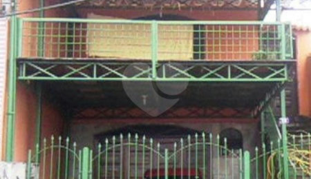 Sobrado à venda com 3 quartos, sendo 1 suíte,  em Jardim Peri, São Paulo, SP