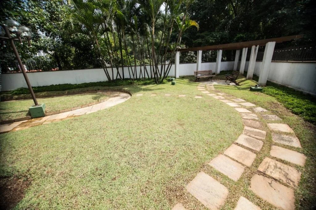 Apartamento à venda com 4 quartos, sendo 3 suítes, em Vila Andrade, São Paulo, SP