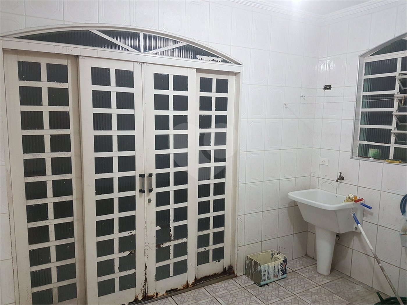 Sobrado à venda com 3 quartos, sendo 1 suíte, em Jardim Valéria, Guarulhos, SP