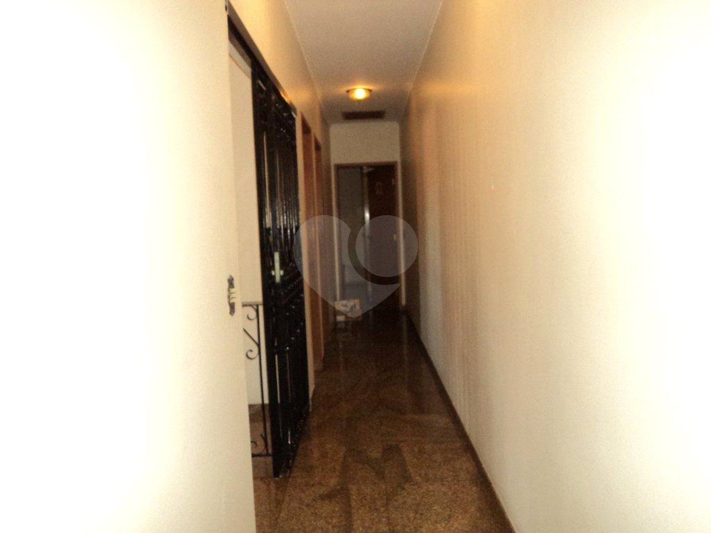 Casa à venda com 3 quartos, sendo 1 suíte, em Jardim Cláudia, São Paulo, SP